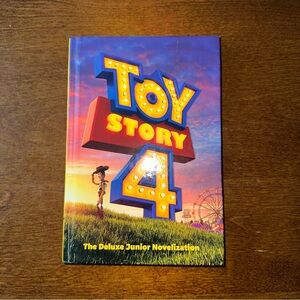 Disney Toy Story 4 Deluxe Junior Novelization Book‎ - Hardcover